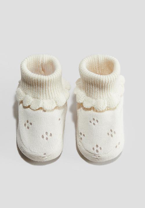 H&M - Cotton-knit booties - cream