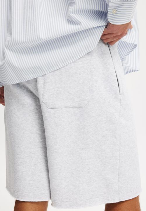 Cotton On - Super Baggy Fleece Short - Grey Marle