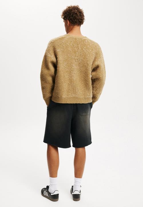 Cotton On - Super Baggy Fleece Short - Black