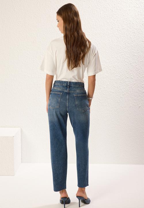 Trendyol - Leg cutout high waist straight jeans  - blue