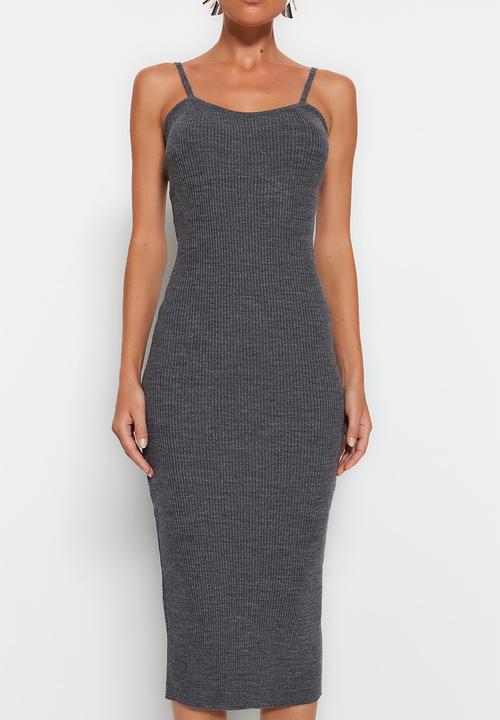 Trendyol - Fitted midi knitwear cardigan dress suit - anthracite