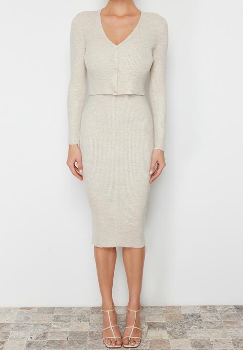 Trendyol - Plain midi knit dress - beige