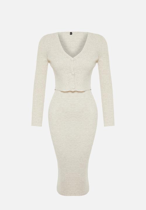 Trendyol - Plain midi knit dress - beige