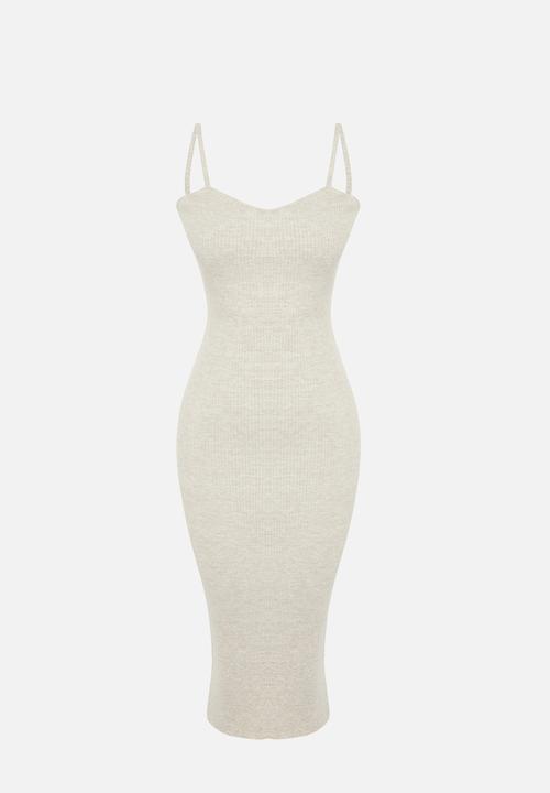 Trendyol - Plain midi knit dress - beige
