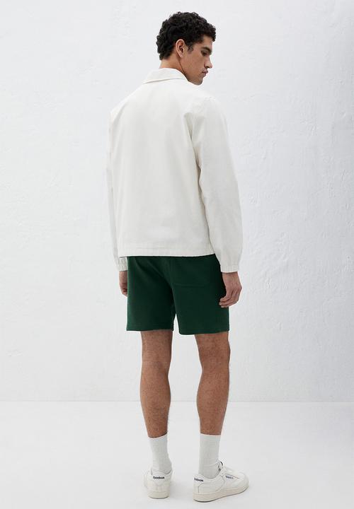H&M - Regular fit sweatshorts - forest green