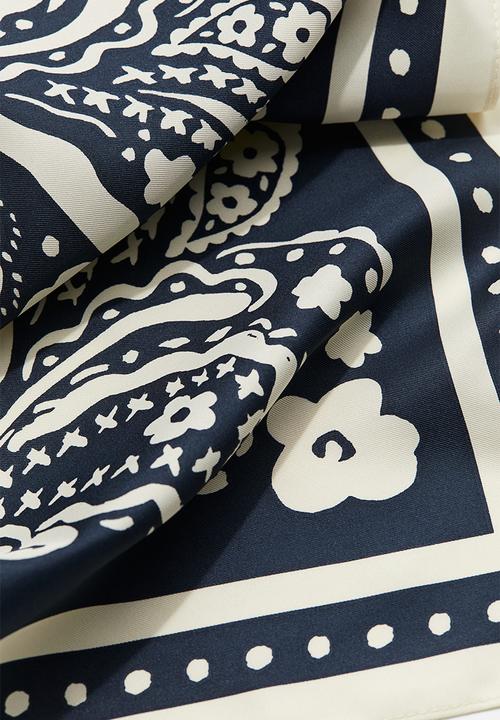 H&M - Patterned scarf - dark blue patterned