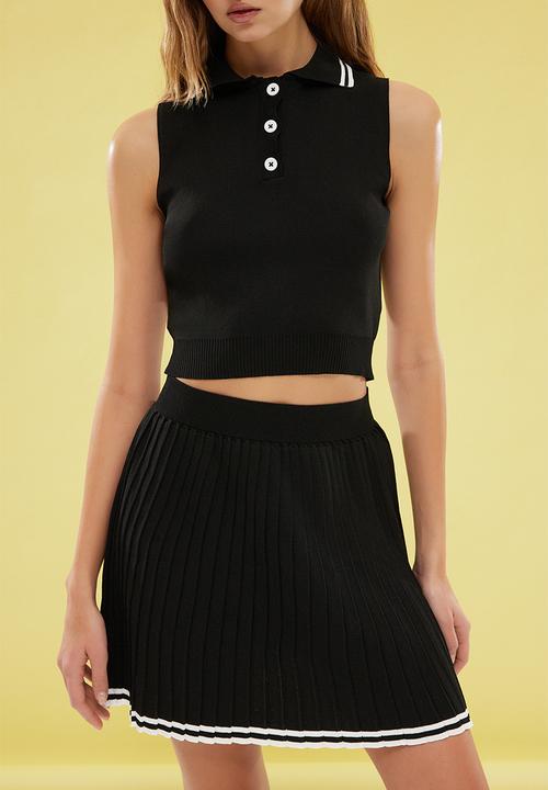 Trendyol - Polo collar pleated skirt top bottom set - black