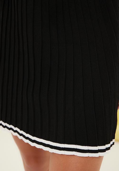 Trendyol - Polo collar pleated skirt top bottom set - black