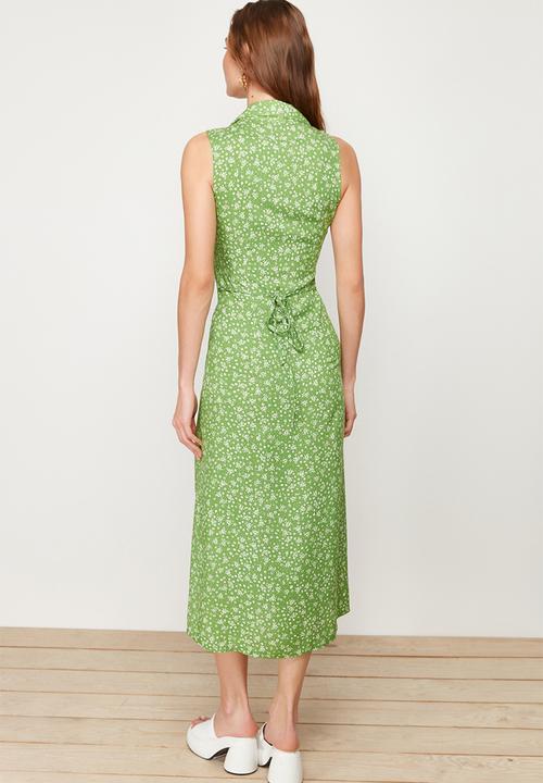 Trendyol - Floral viscose midi woven dress - green