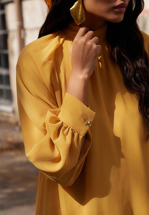 Trendyol - Floral button detailed asymmetric chiffon tunic - mustard