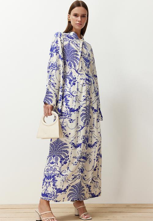 Trendyol - Patterned collar detail wide sleeve viscose woven dress - navy blue