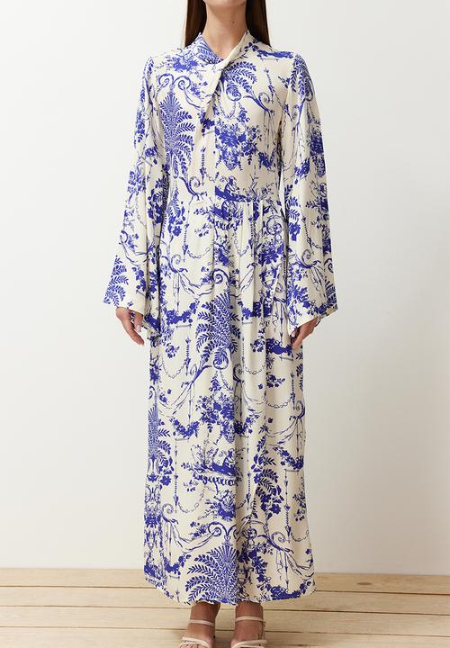 Trendyol - Patterned collar detail wide sleeve viscose woven dress - navy blue
