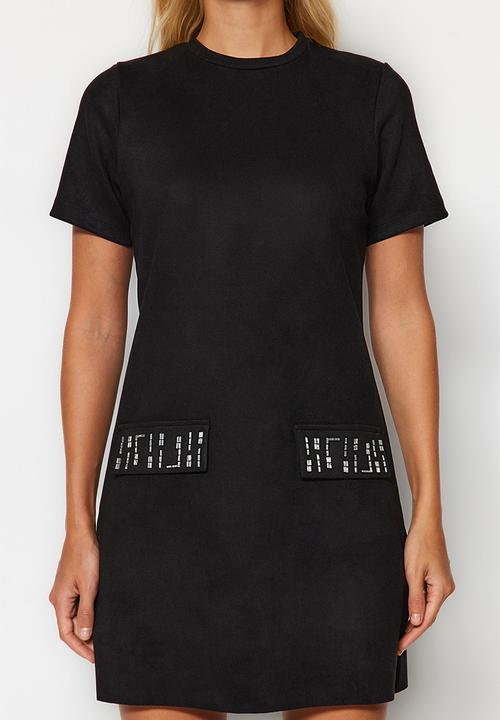 Trendyol - Crew neck stone detailed shift/straight mini suede knitted dress  - black