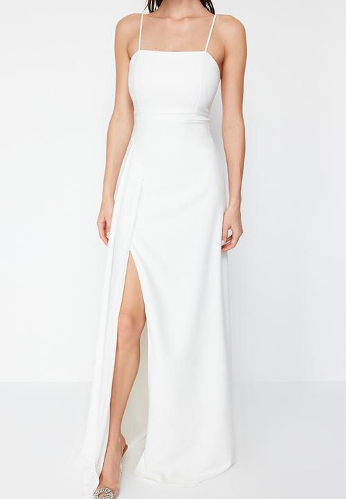 Trendyol - A-line woven elegant evening prom dress - white