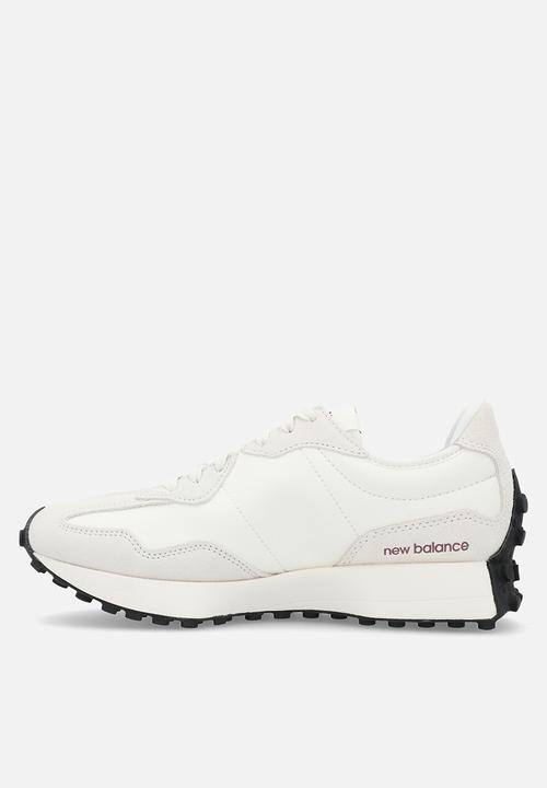 New Balance  - 327 v1