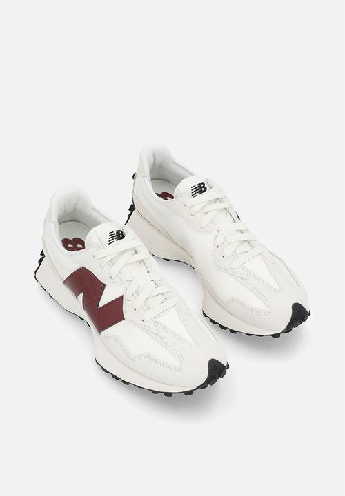 New Balance  - 327 v1