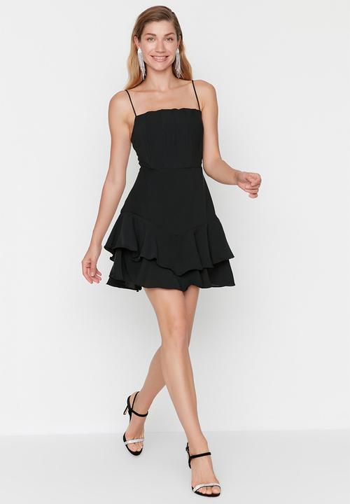 Trendyol - A-line underwire detailed woven short evening dress  - black