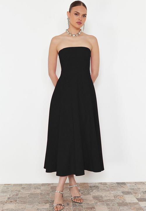 Trendyol - A-line strapless woven elegant evening prom dress  - black