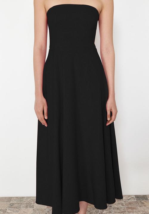 Trendyol - A-line strapless woven elegant evening prom dress  - black