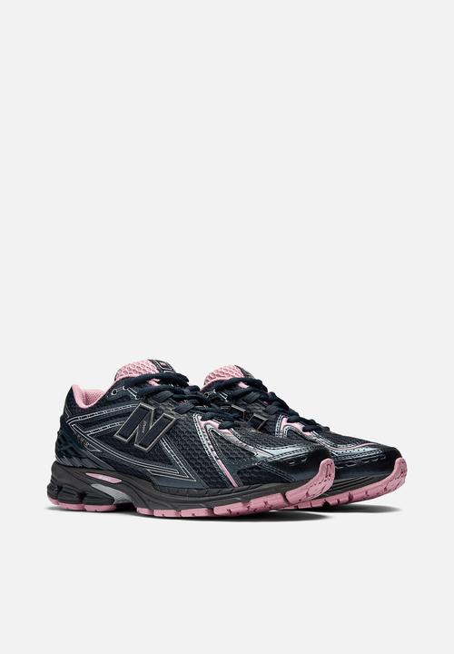 New Balance  - U1906R v1