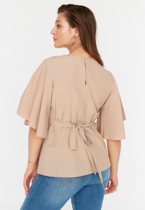 Trendyol - Plus size tie detailed blouse - beige