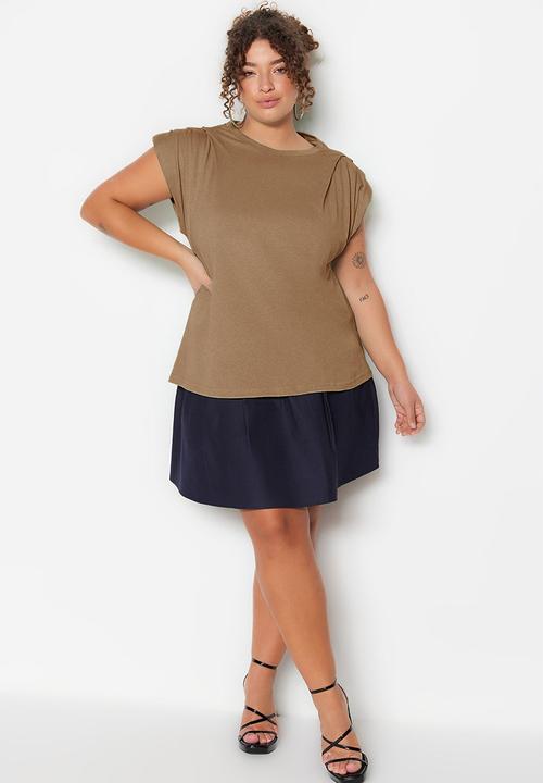 Trendyol - Plus basic  knitted  Top - camel
