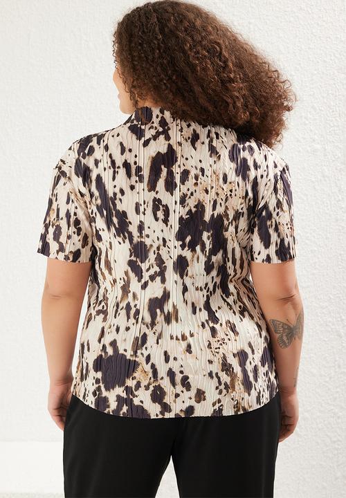 Trendyol - Plus size animal pattern pleated knitting plus size blouse - multi-colored