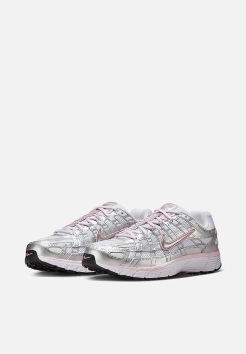 Nike - Nike P-6000