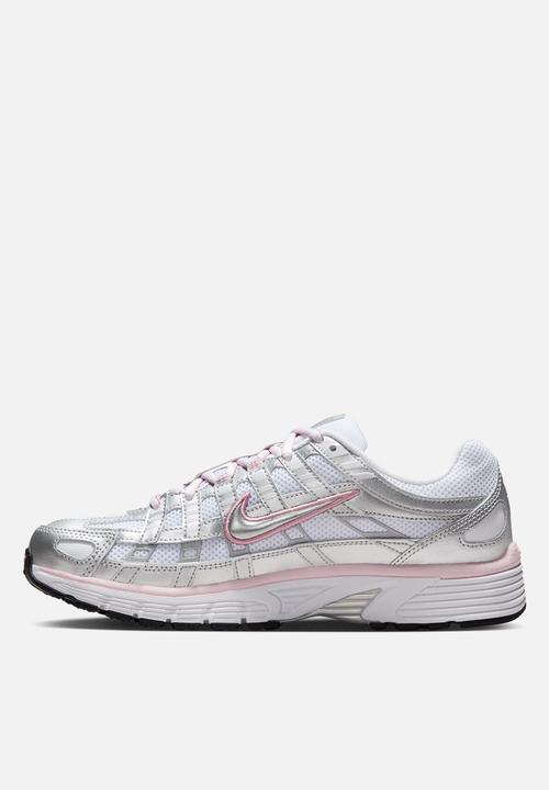 Nike - Nike P-6000
