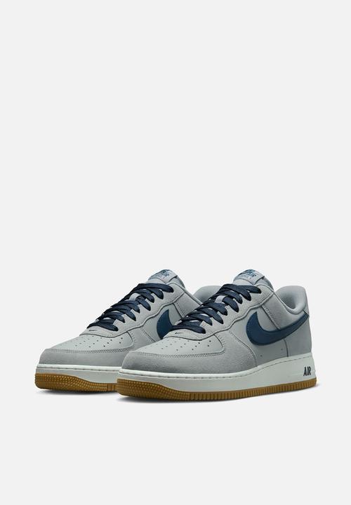Nike - Nike Air Force 1 '07 LV8