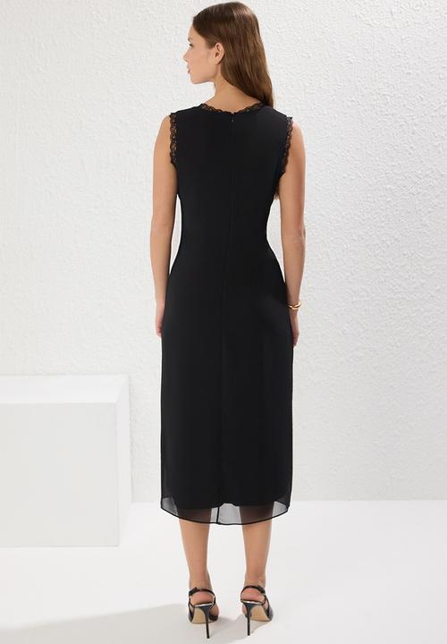 Straight Cut Lace Detail Midi Woven Dress - Black