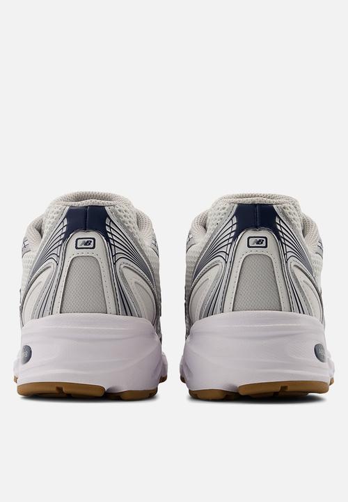 New Balance  - U740V2 - grey
