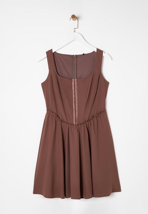 Trendyol - A-Line Poplin Woven Short Elegant Evening Prom Dress - Brown
