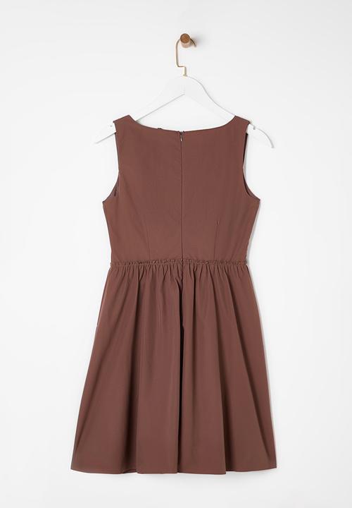 Trendyol - A-Line Poplin Woven Short Elegant Evening Prom Dress - Brown
