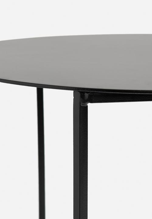 Sixth Floor - U side table