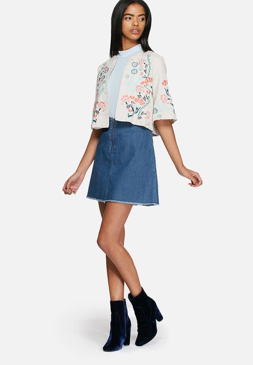Vero Moda - Elvira short blazer