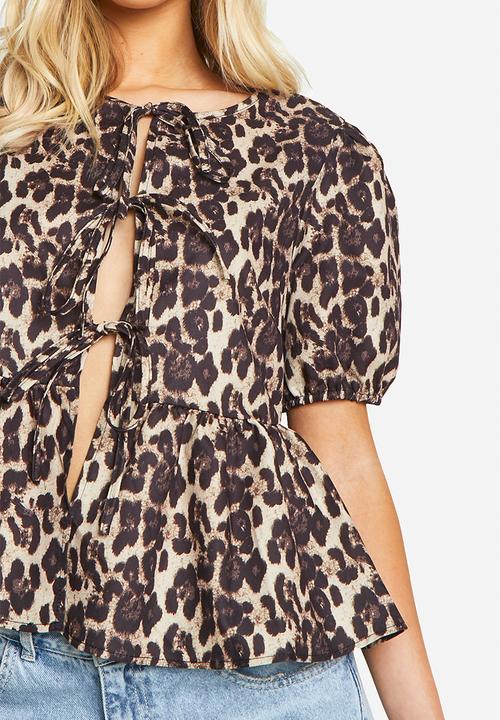 boohoo - Leopard puff sleeve bow tie blouse - brown