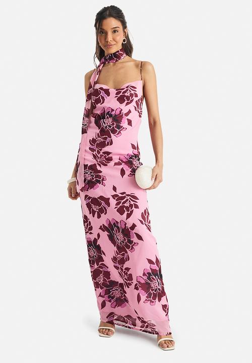 boohoo - Floral chiffon slip dress with neck tie - pink