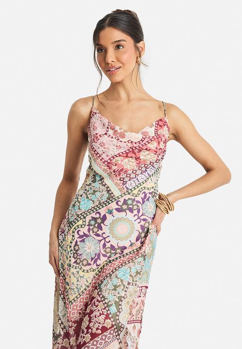 boohoo - Paisley chiffon slip dress - dusky pink