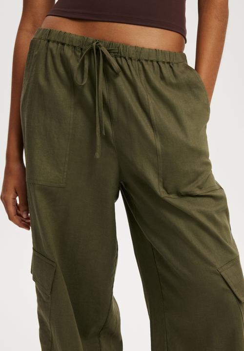 Cotton On - Haven Utility Pant - Surplus Green
