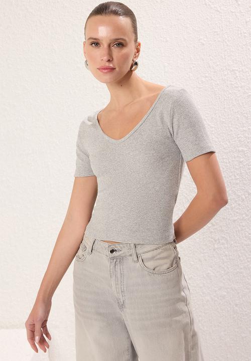 Trendyol - 2-Pack V-Neck Short Sleeve Elastic Knitted Top - Black/Grey