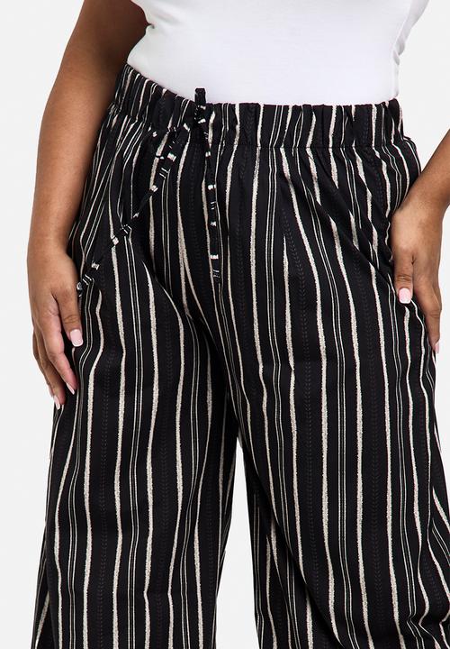 boohoo - Plus stripe woven drawstring wide leg trouser - black
