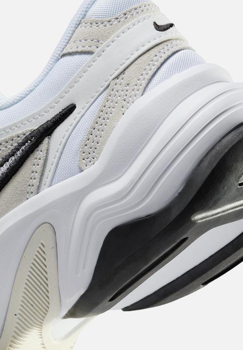 Nike - Nike AL8