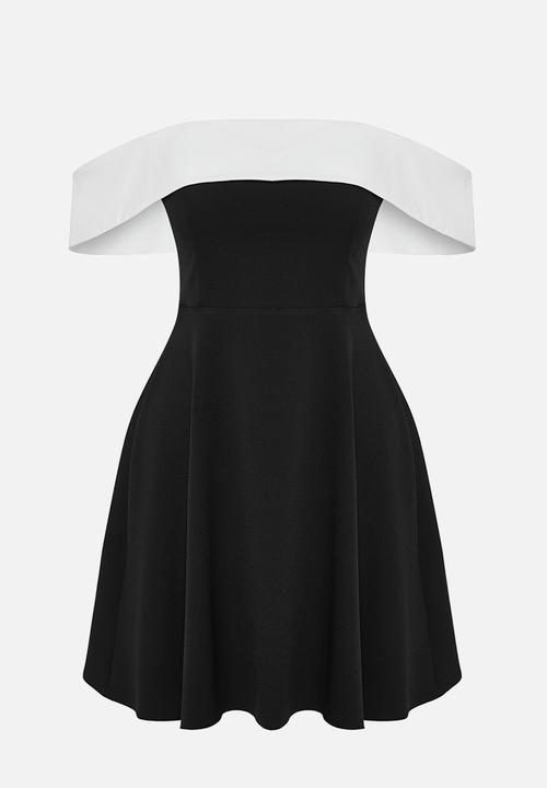 Trendyol - Black-White A-Line Carmen Collar Woven Dress