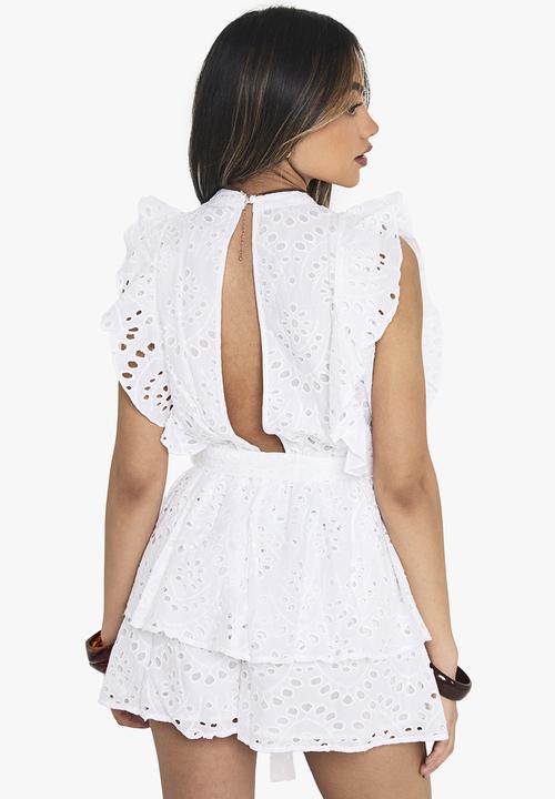 boohoo - Broderie ruffle playsuit - white