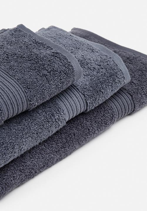Colibri - Imperial Plush Towel - Charcoal