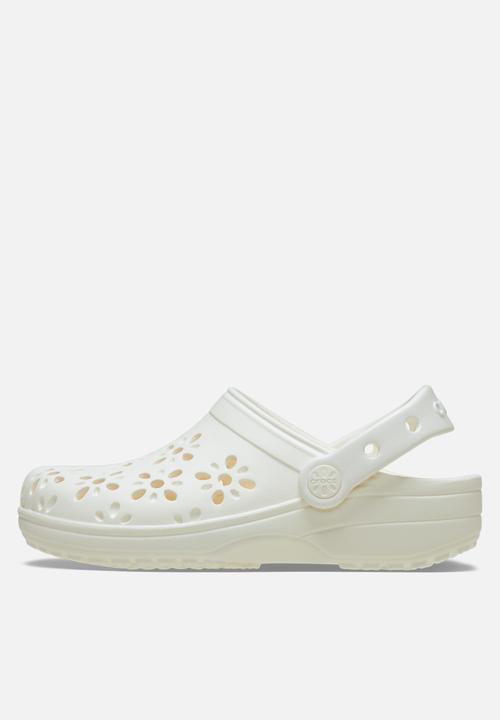 Crocs - Classic sic floral cut out clog - chalk
