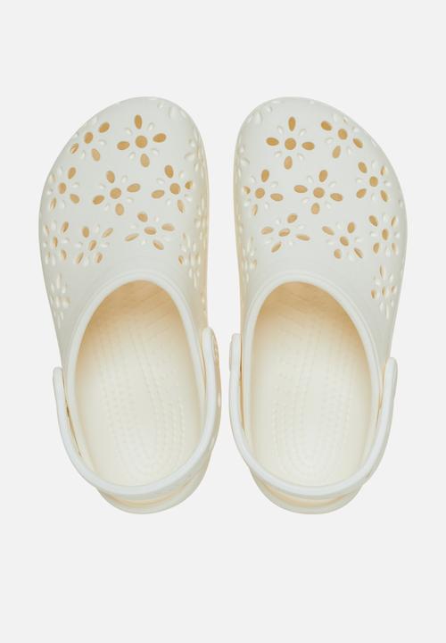 Crocs - Classic sic floral cut out clog - chalk