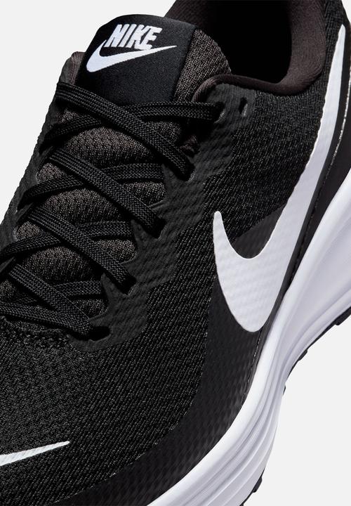 Nike - Nike Revolution 8