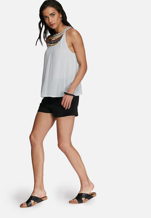 Vero Moda - Zura beaded halterneck top